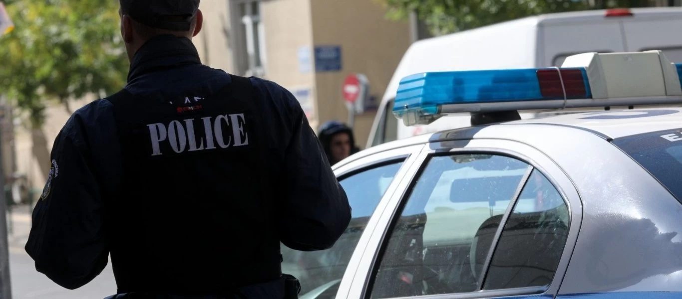 Αγρίνιο: 28χρονος άνδρας επιτέθηκε σε αστυνομικούς μετά την σύλληψή του
